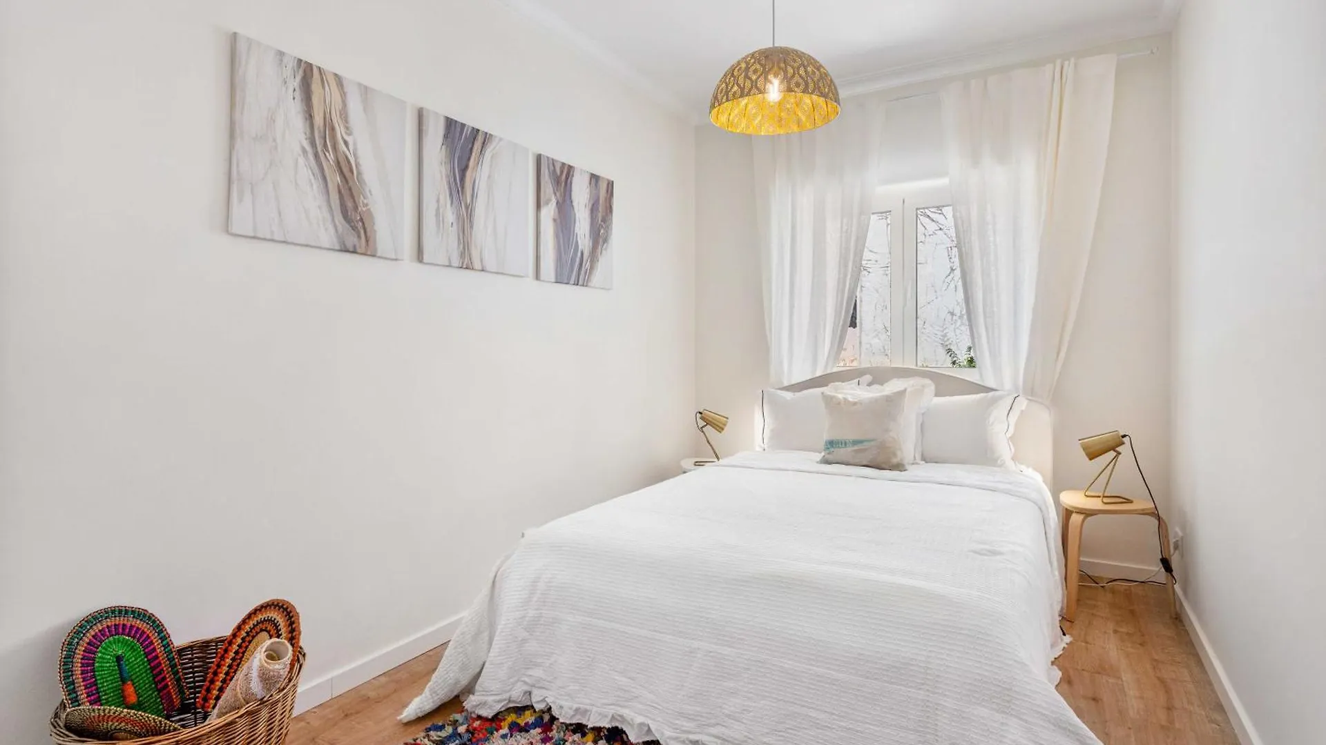 Two Bedrooms Apartment In Historic Center Of Cascais